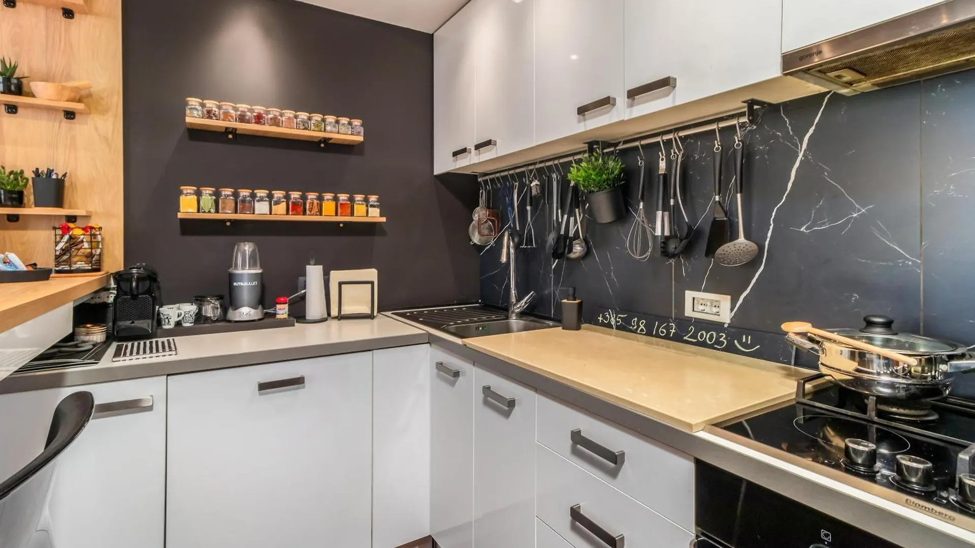 Lucky Apartment Rijeka - Happy Rentals